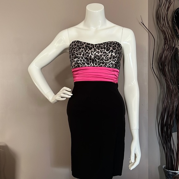 Leopard print mini dress - Picture 1 of 3